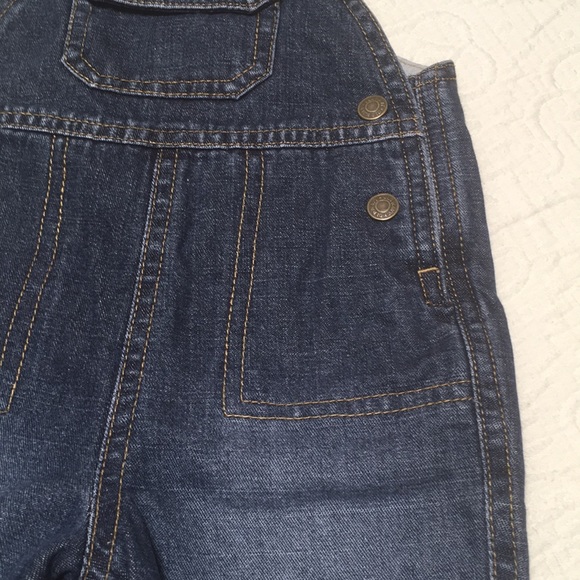 3-6m (4/$20) Lined Denim Overalls by Old Navy - Picture 5 of 16